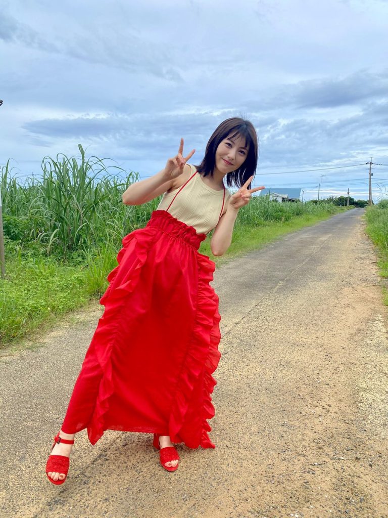 浜辺美波 写真集 20 豪華版 - 参考書