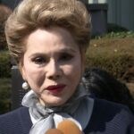 レス2番のリンク先のサムネイル画像